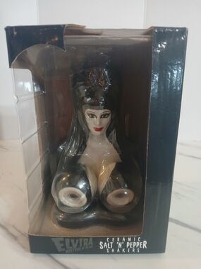 Kreepsville Elvira Mistress of the Dark Goth Salt and Pepper Shaker Set- New